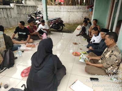 Silaturahmi dan Sosialisasi produk dan review hasil Demplot di Desa Cimanggu Kecamatan Tenjolaya Bogor